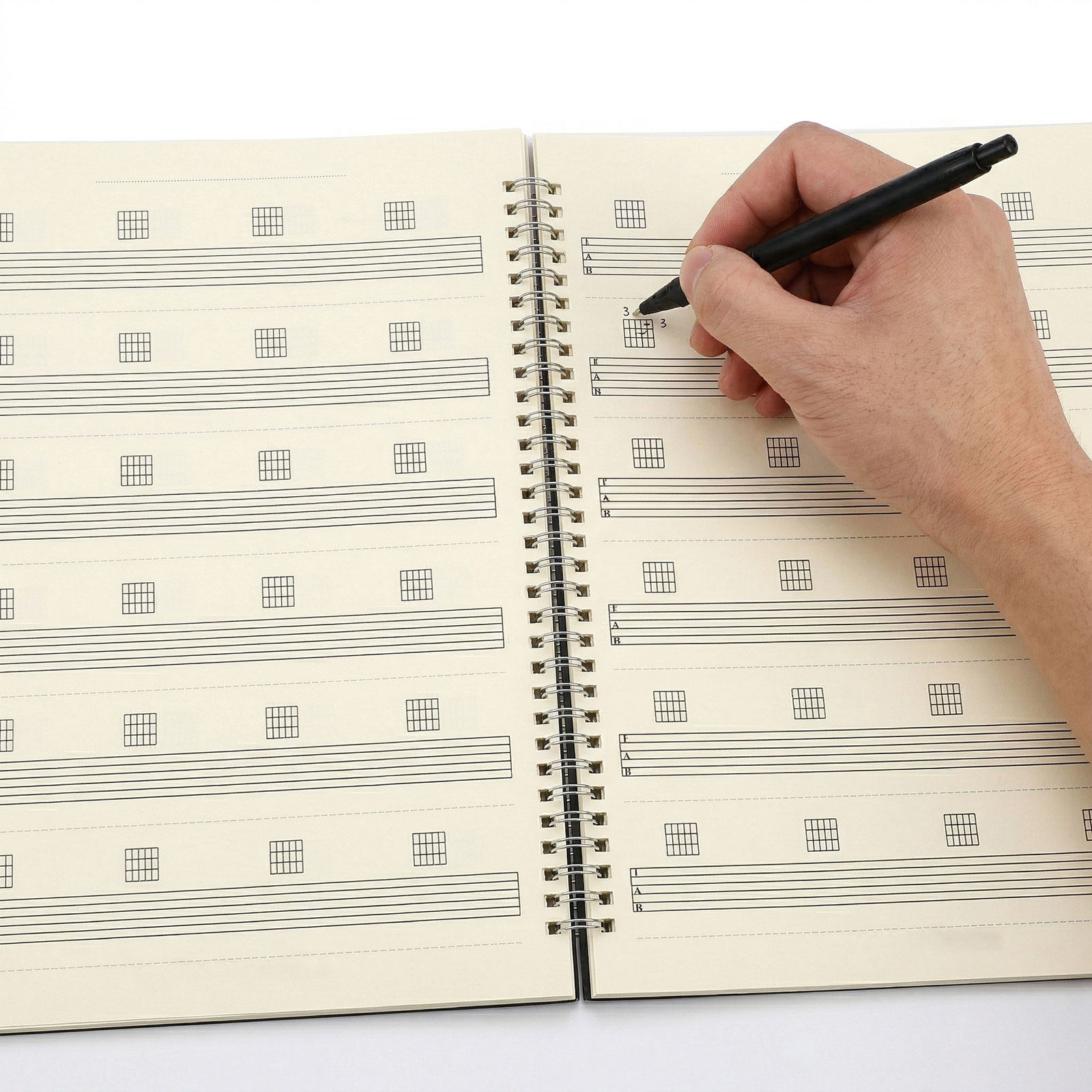 Blank Sheet Music Notebook - قطعتان من دفتر ملاحظات تب الجيتار،